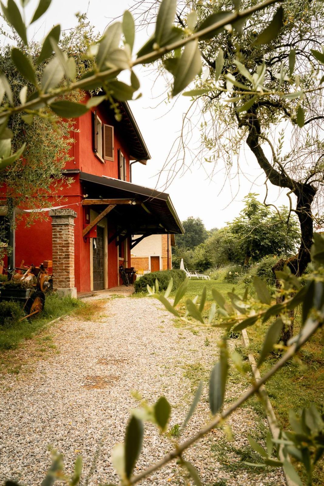 Agriturismo Podere Nigriano Salo Luaran gambar